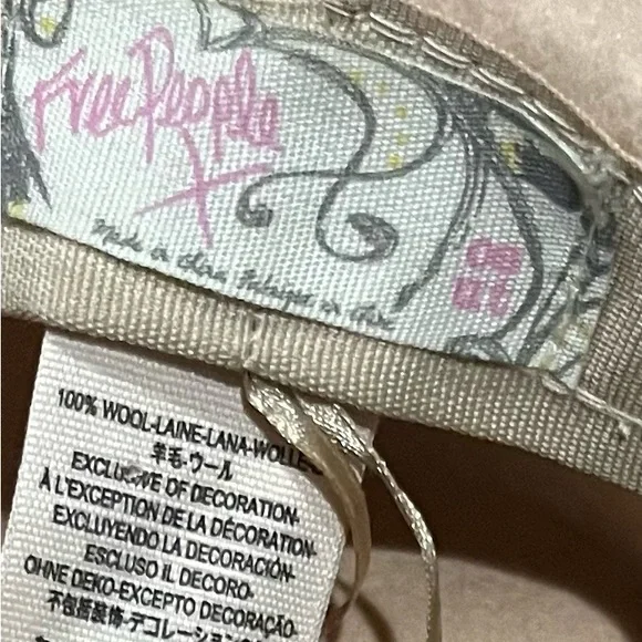 NWT Free People Wool Hat.